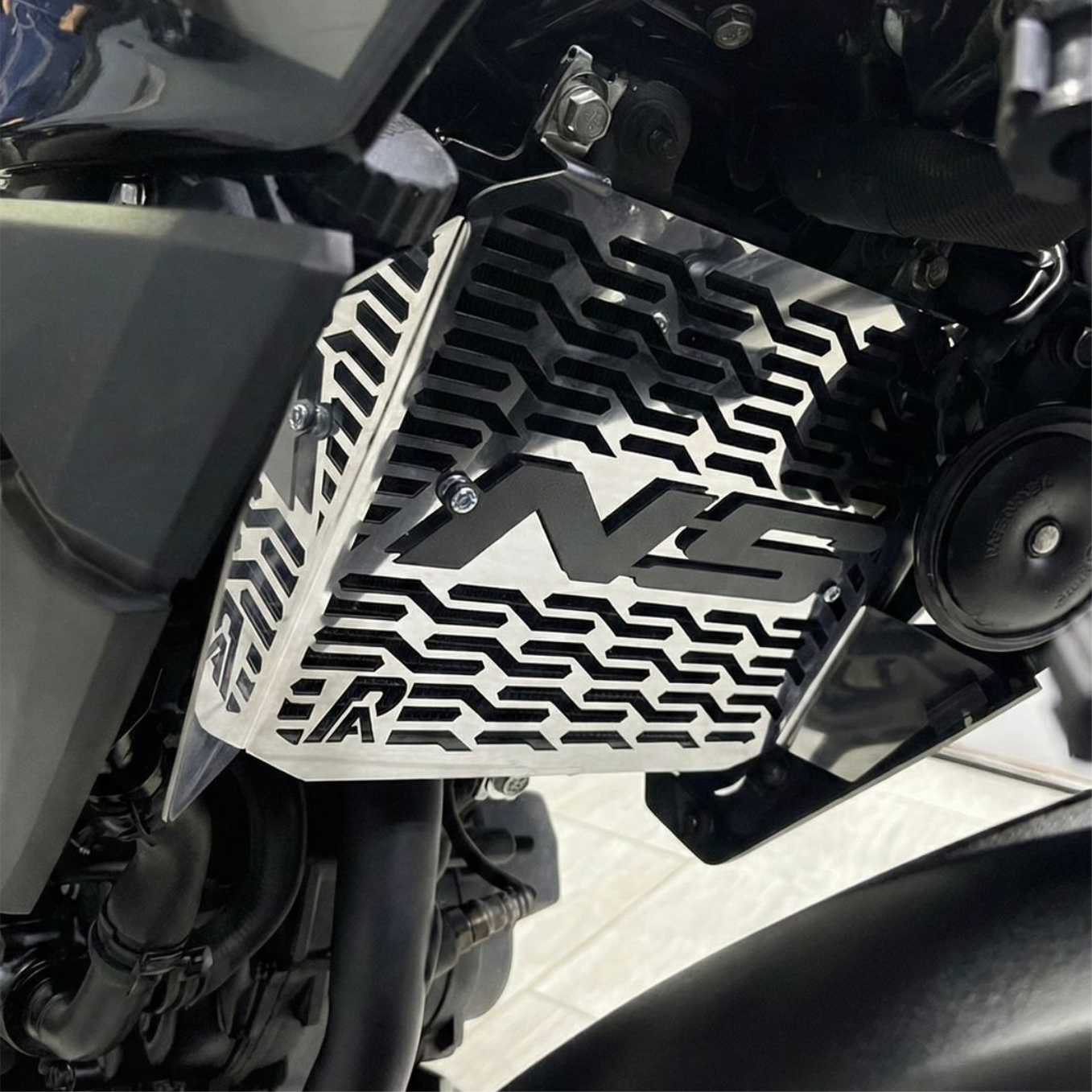 KIT DE PROTECCION PULSAR NS200